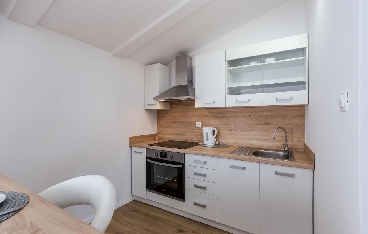 Marija Apartment Porec Exterior photo